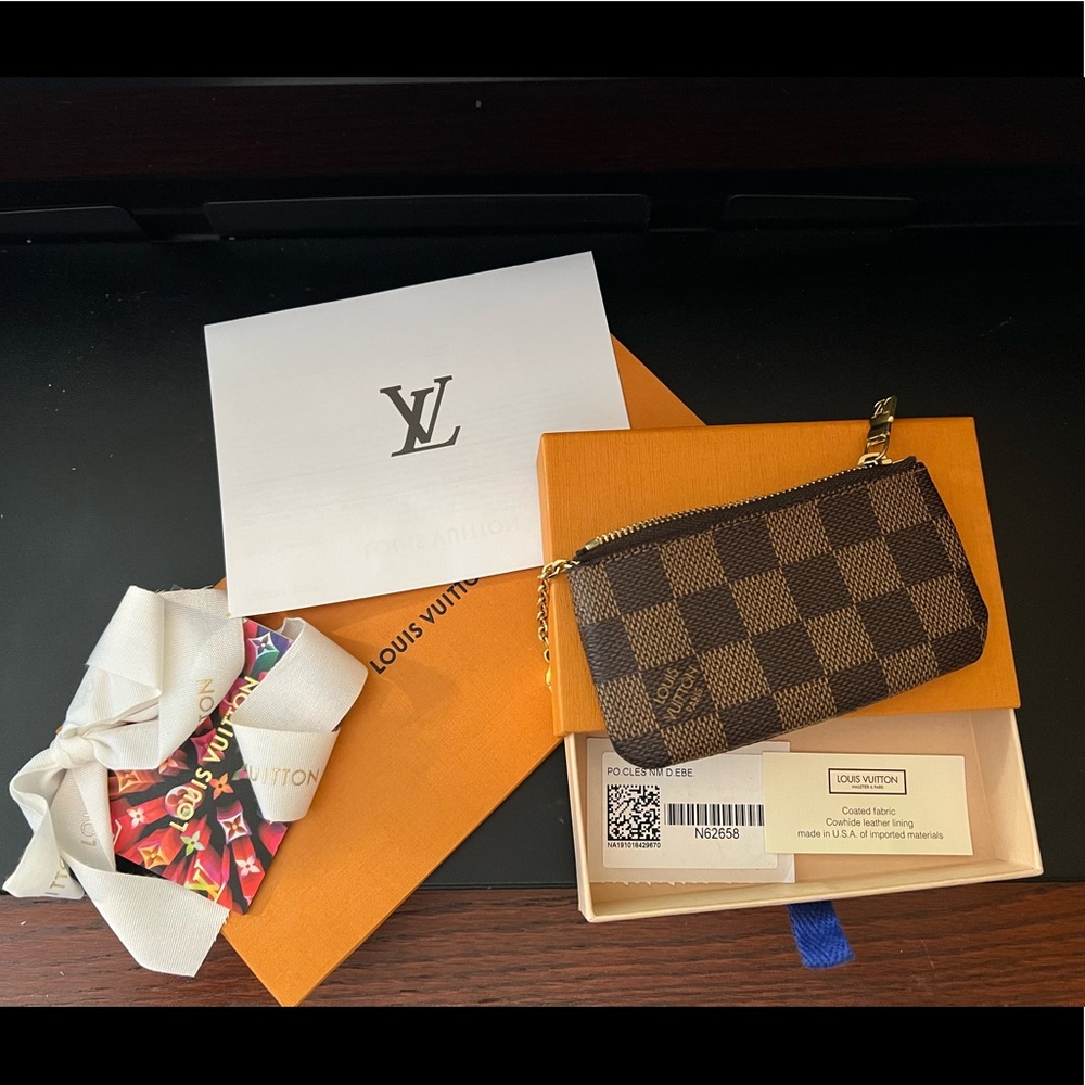 COPY - Louis Vuitton Key Pouch